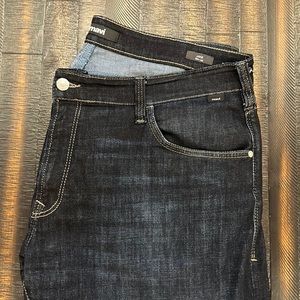 Mavi Jeans 42x30 Slim Leg (Jake style)